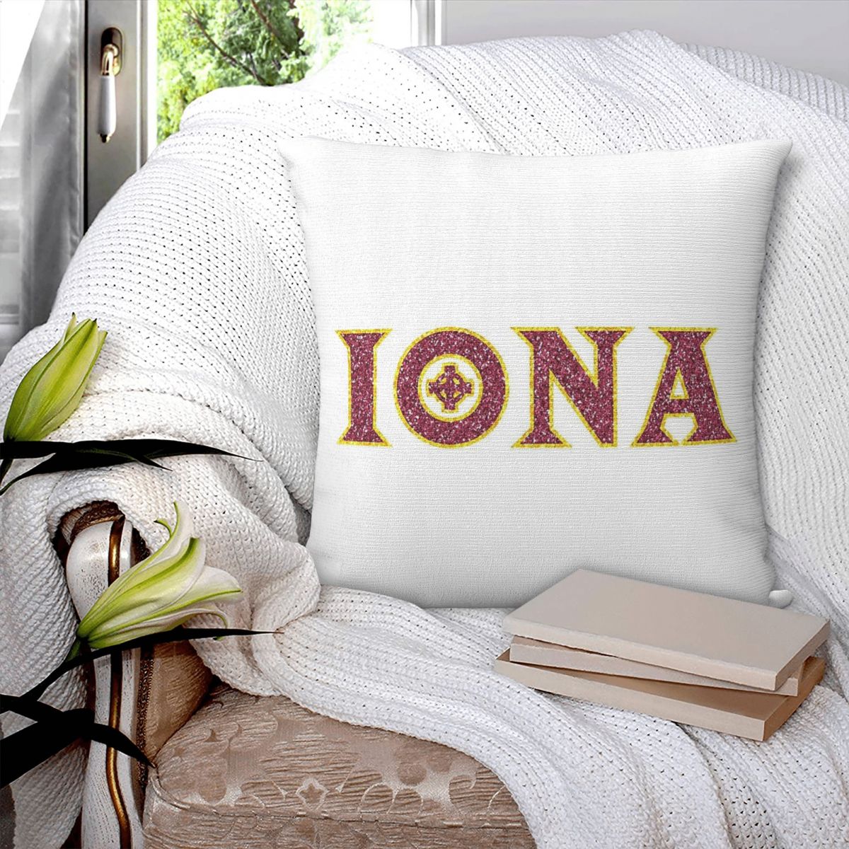 Iona College New York Square P - Home Decor New York ulasan dan harga
